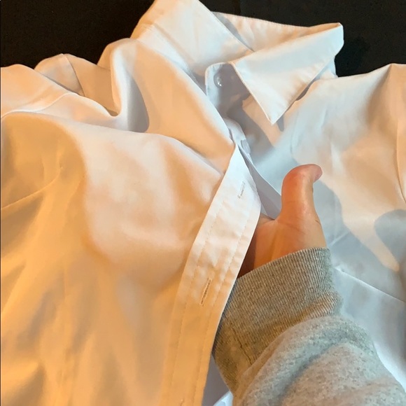 🦋 3/$20 Basic Button-Up White Sheer Blouse - Picture 5 of 5